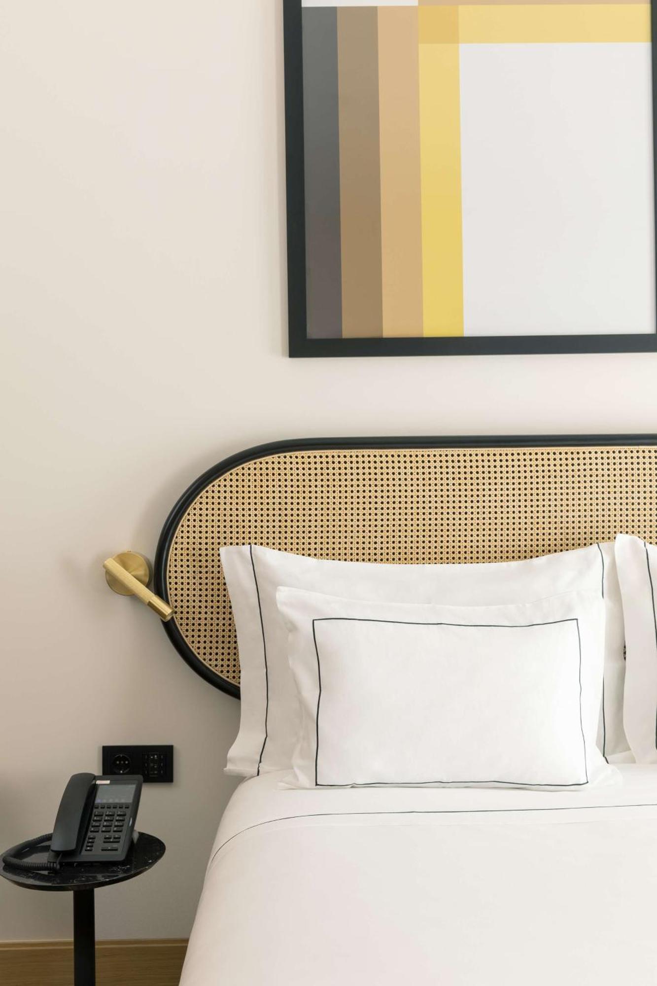 Arts Porto, Tapestry Collection By Hilton Oporto